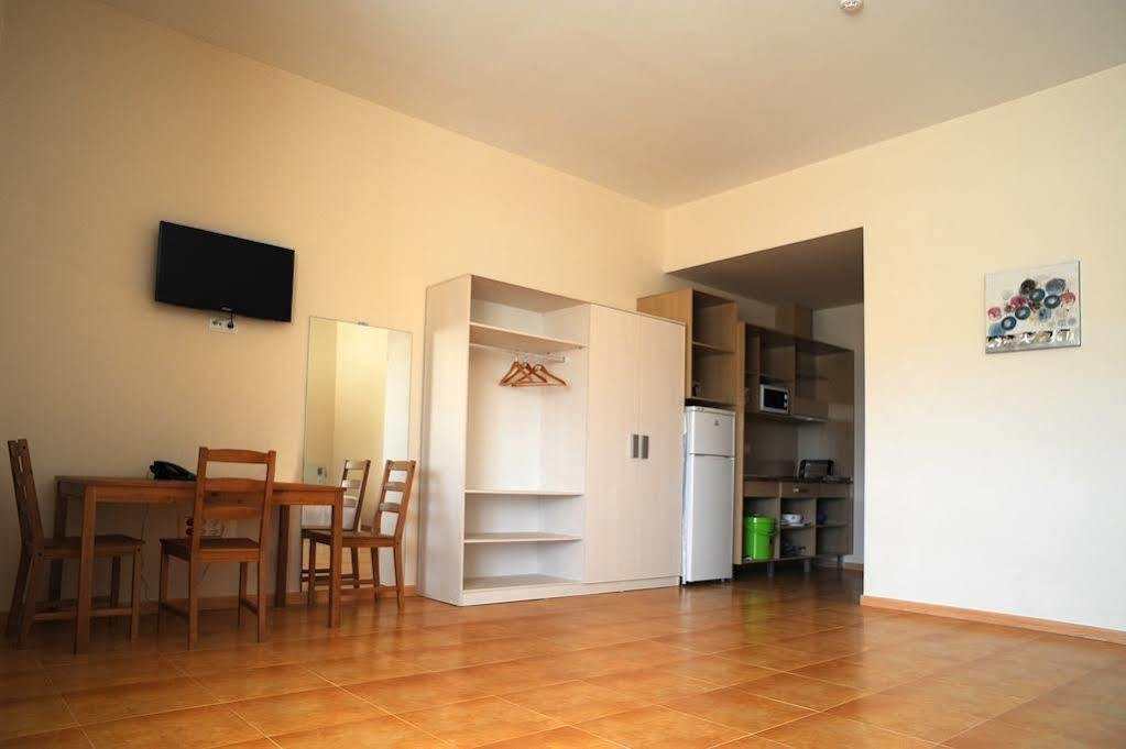 Apartamentos Turisticos Mediterraneo Картахена Экстерьер фото